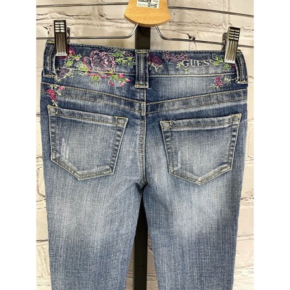 EUC Guess Daredevil Skinny Leg Jeans - Picture 2 of 6